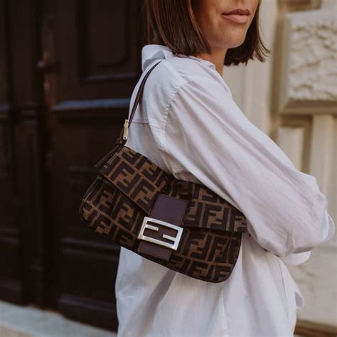 fendi buckle bag vintage limitiert|Fendi Baguette .